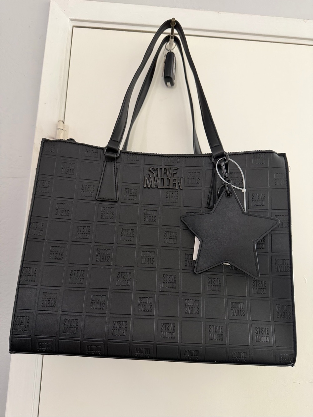 Steve Madden Black Embossed Logo Tote with Star Charm BRAND NEW
